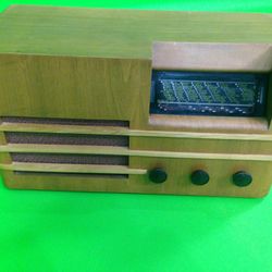 1936/37 Telefunken ALBIS 73 Table Top Tuner