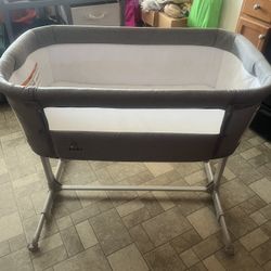 Large bassinet For Sale 