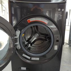 Built-In Steam Cycle Dishwasher By Samsung