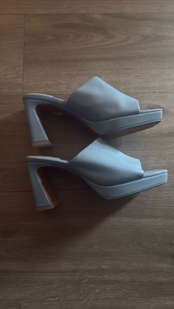 Jeffrey Campbell