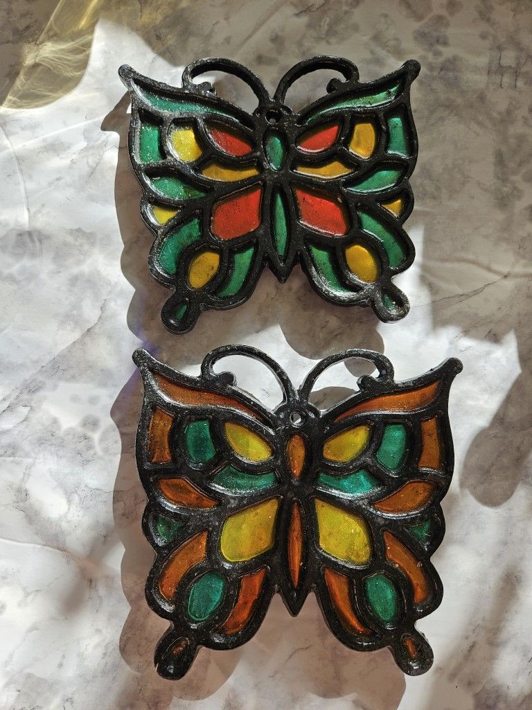 2 Vitage Butterfly Trivets For 23