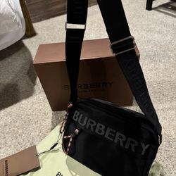 One Strap Bag (check out my page 🔥) 
