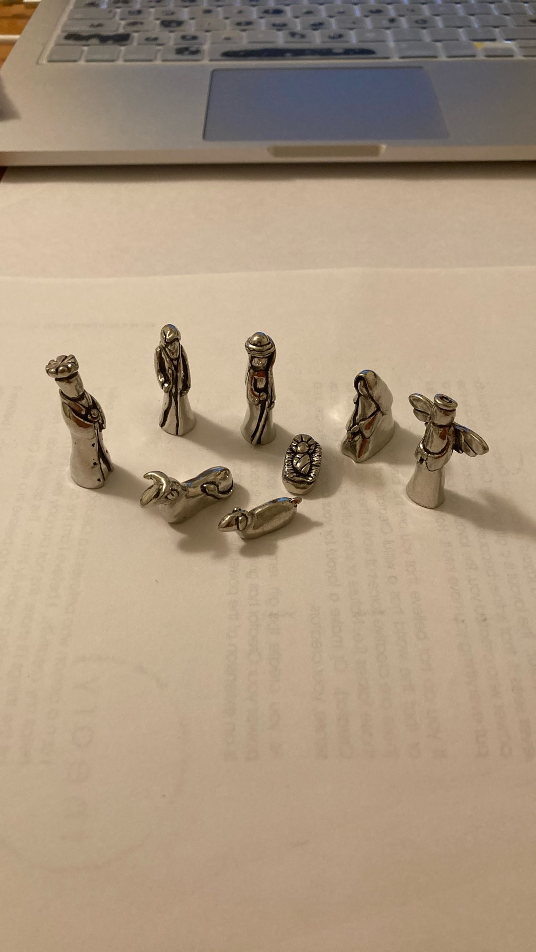 Pewter Nativity Set. Crèche. Miniature 8 Pc Set Uno All’s Volta