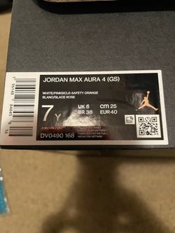 Jordan’s size 7 youth