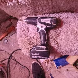 Makita 18volt Drill W Charger$60