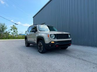 2016 JEEP RENEGADE 4X4 - CLEAN TITLE