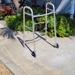 Folding Adjustable Walker