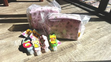 Rilakkuma Collection: 2 bags and 4 hand sanitizer containers
