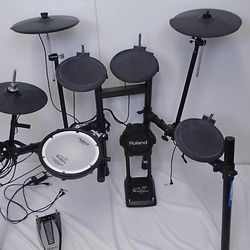 Roland TD- 11 (Electric Drum Set)