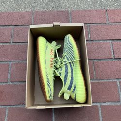 ADIDAS YEEZY BOOST 350 V2 SEMI FROZEN YELLOW SZ 9.5 VNDS/OG BOX
