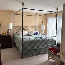 King bed Frame