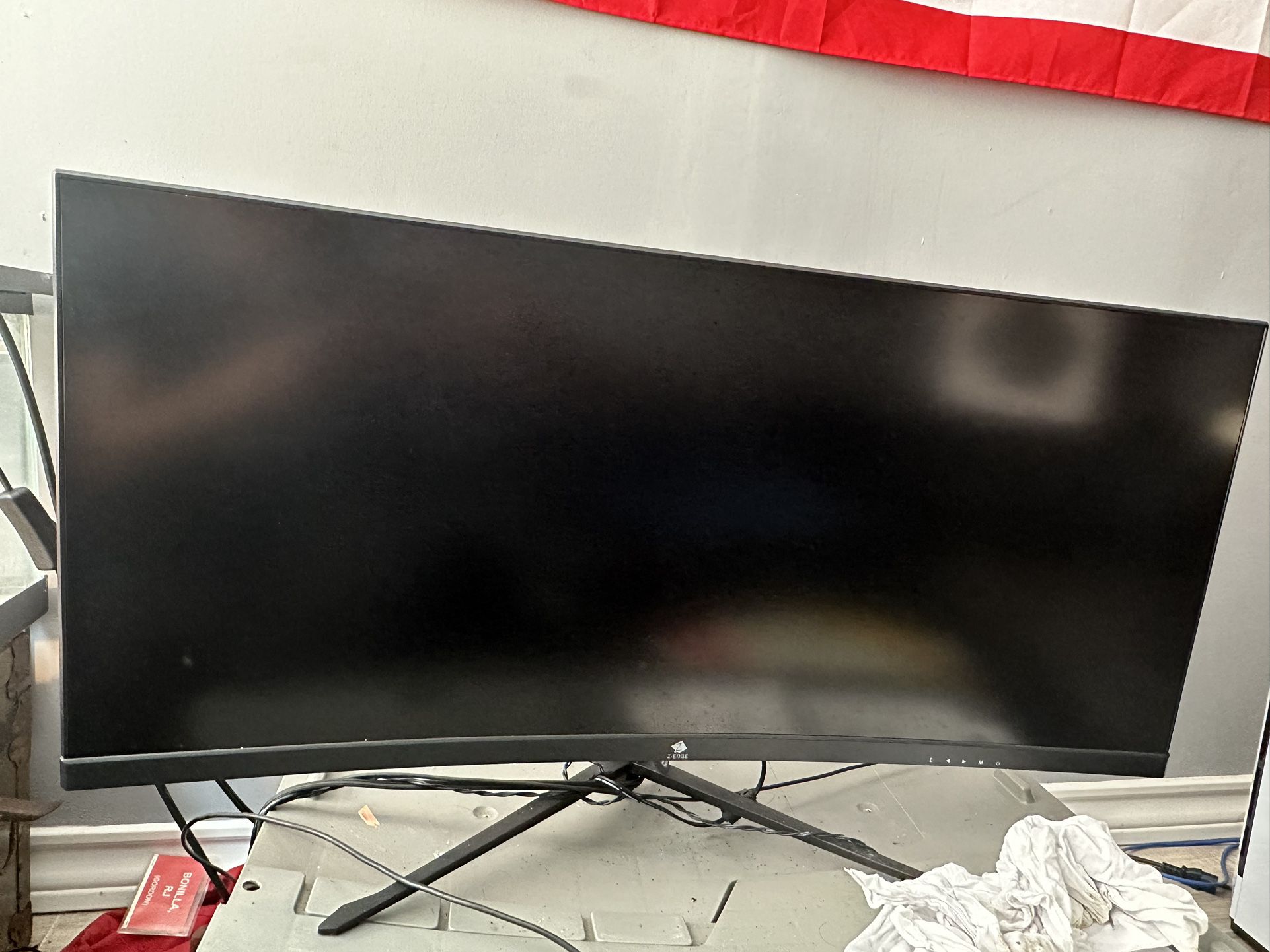 Z-Edge 30” Curved Gaming Monitor