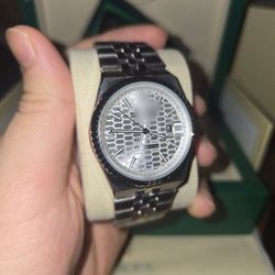 Mens Lux Watches Comes With Box And Papers