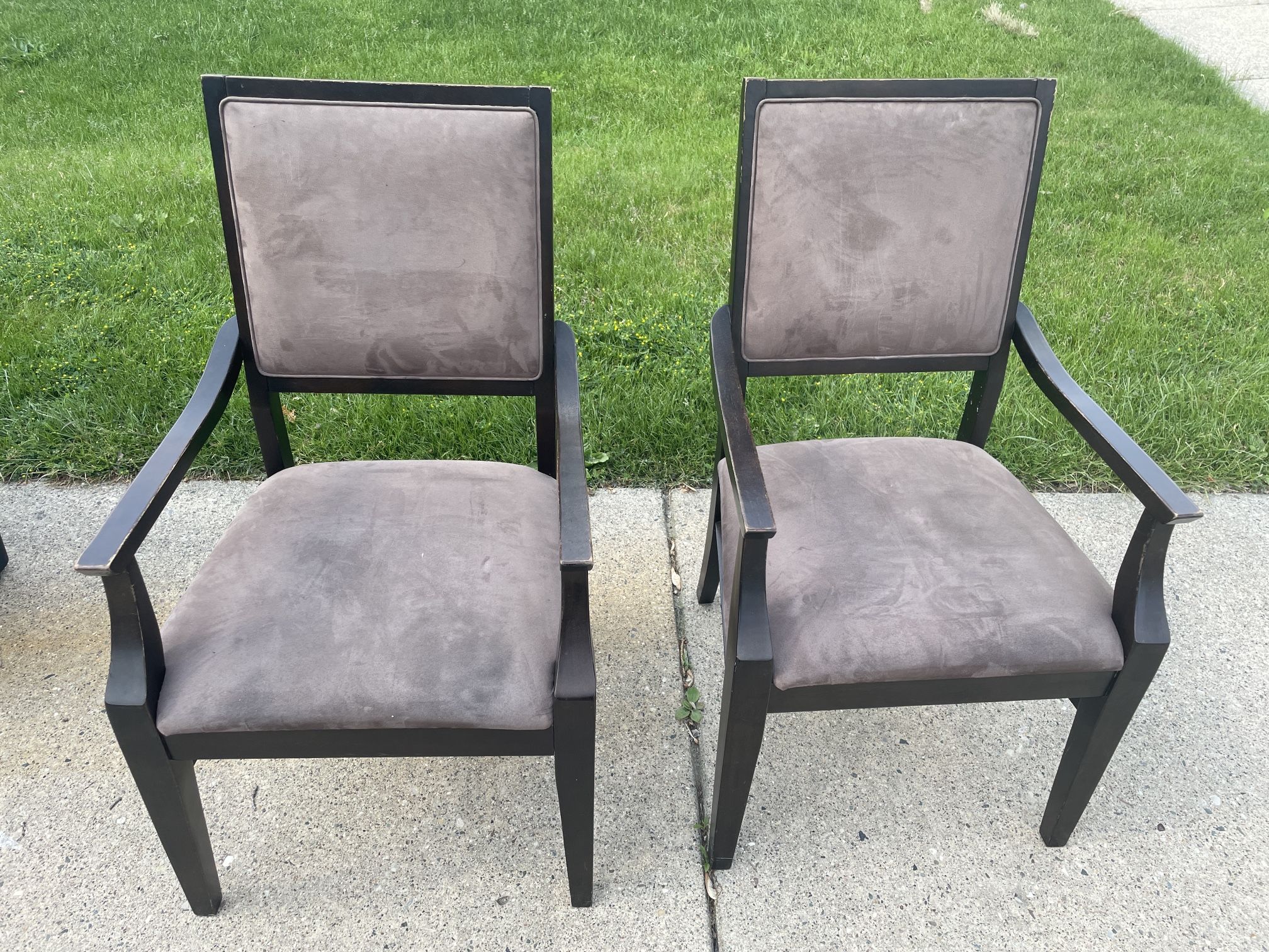 2 Armchairs