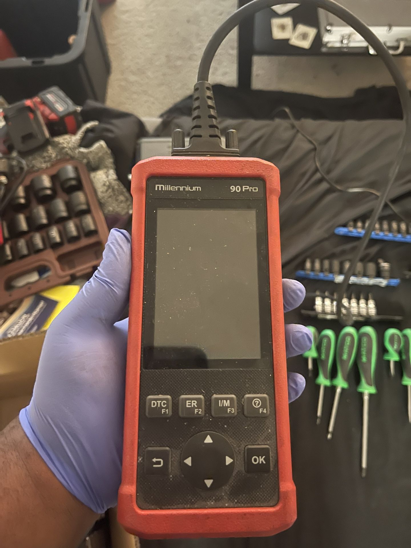 Launch Millennium 90 Pro OBD2 Scanner