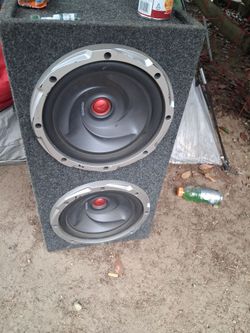 Two 12' Kenwood with amp