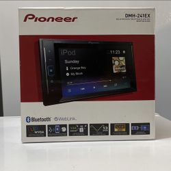 No Installs Available **** Pioneer 6.2 Inch Touch Screen Stereo Radio With Bluetooth Brand New In Box