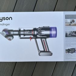 Dyson Humdinger Vacuum NEW