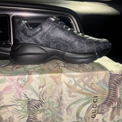 Gucci Rhython