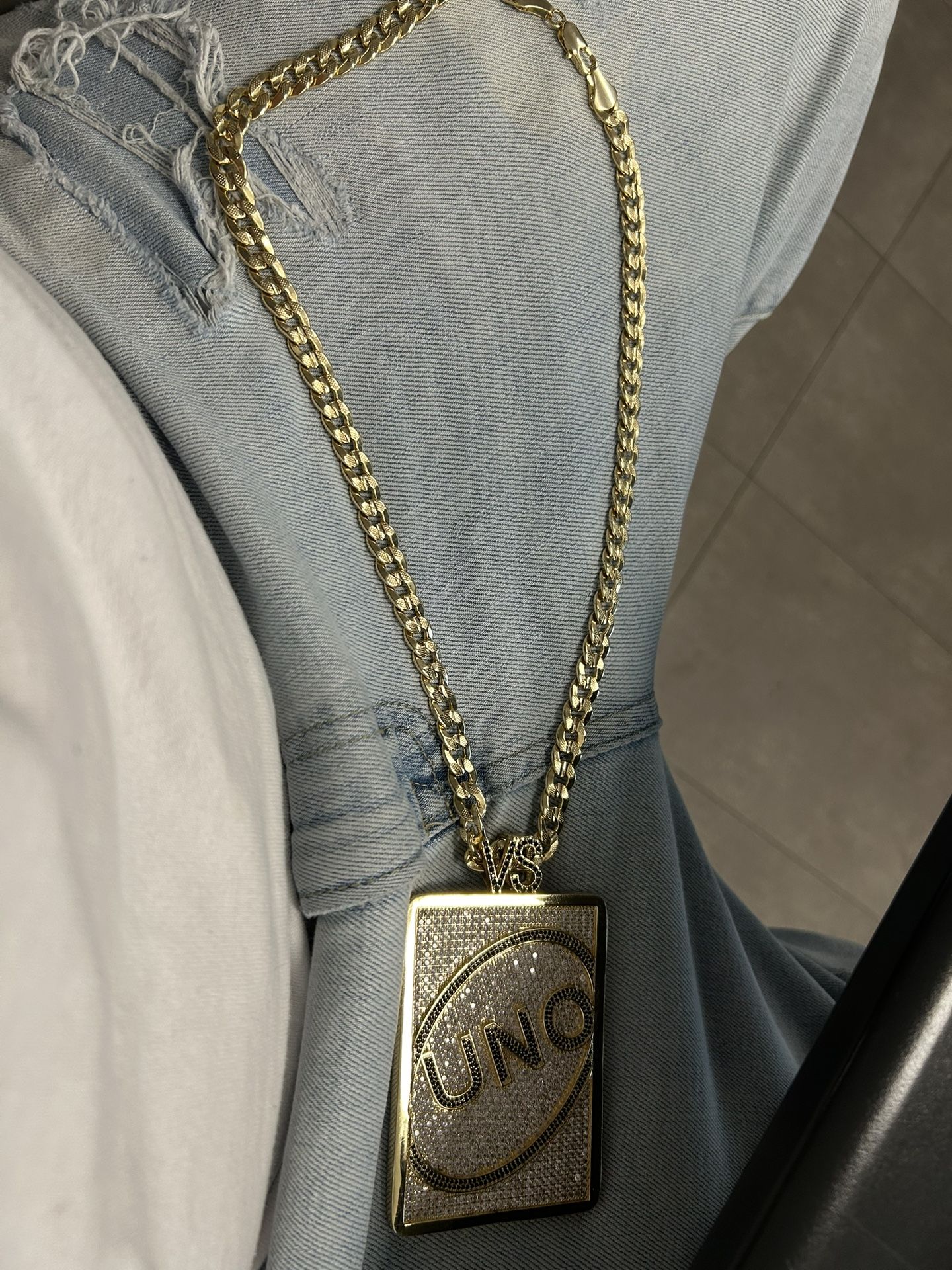 Micro cuban / diamond uno pendant 