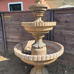 3 Tier Antique Water Fountain