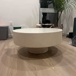 Creamy Coffee table 