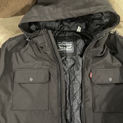 Brand 🆕 Levi Coat 🧥 XL 