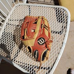 Youth Baseball Glove Wilson A500