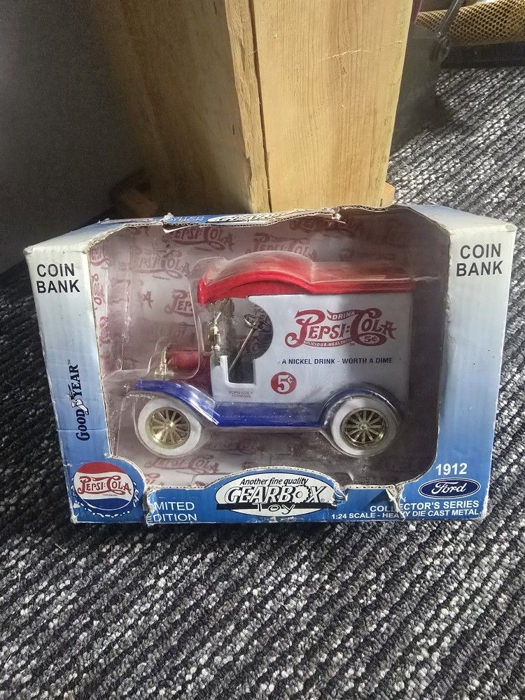 1996 Pepsi Cola Coin Bank