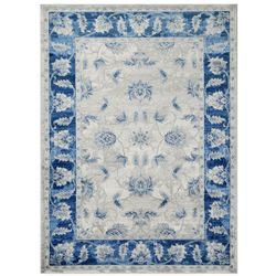 8/10 Brand New Soft Floral Rug 