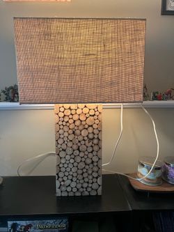 Lamp 28 inches x17 with shade
