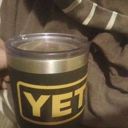 Yeti Tumbler