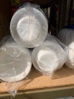 125 platos pozoleros a $10