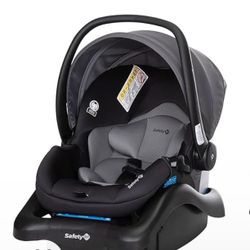 Safety 1st Carseat and Carrier (used lightly)