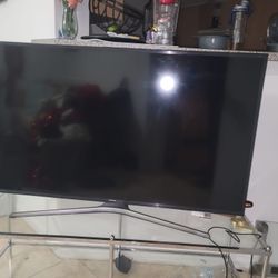 Good Tv One Is A Smart Samsung The Other One Is A Smart LG