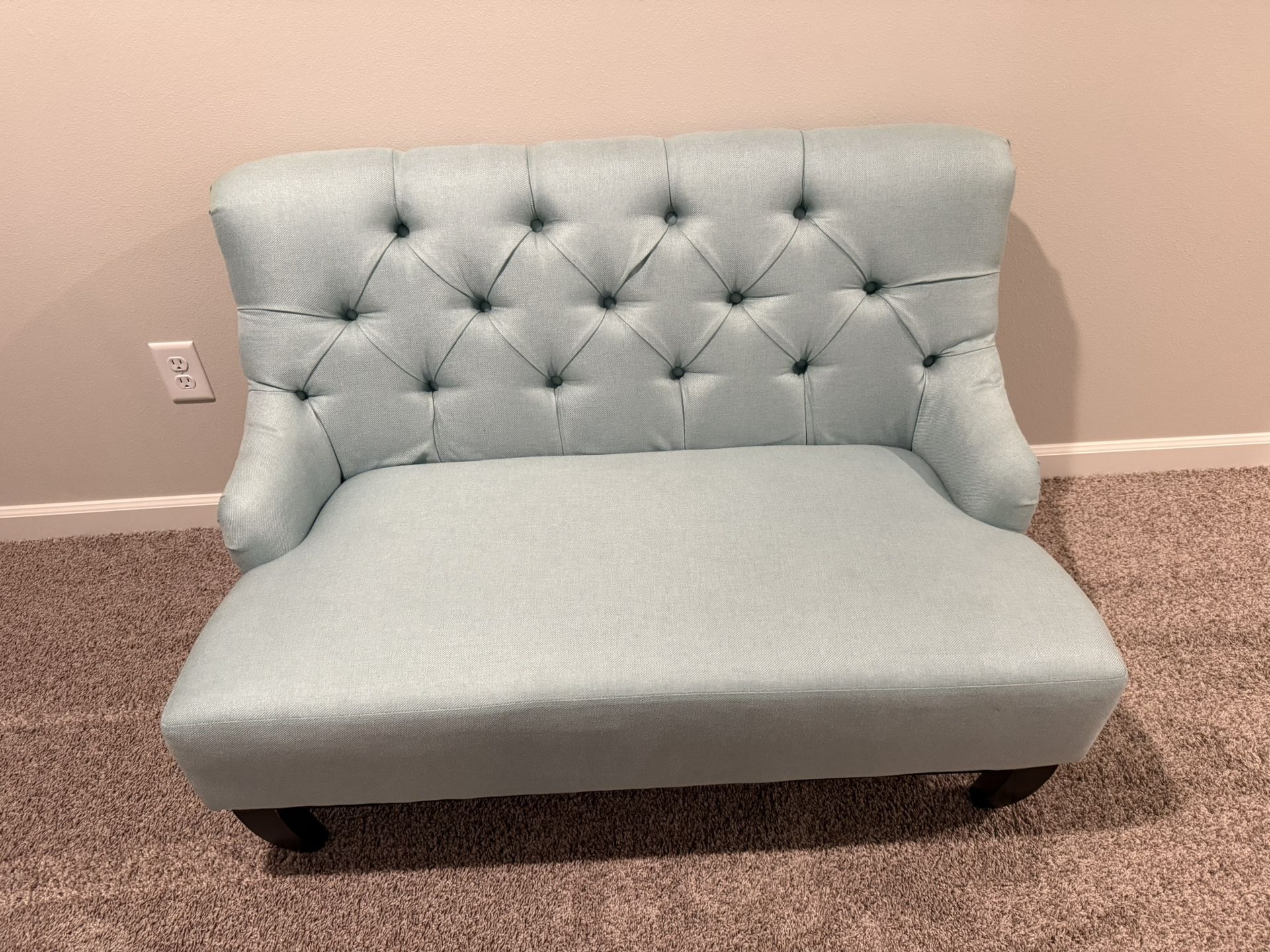 Accent Love Sofa 
