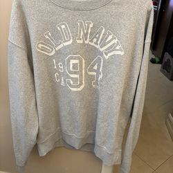 Old Navy XL Grey Fleece Crewneck