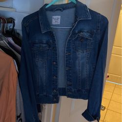 Women’s Vintage Denim Jacket