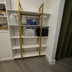 Shelf