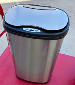 Motion Sensor Stainless Steel Ninestars 13 Gallon Oval Automatic Trash Can