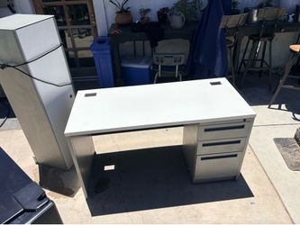 Desk with Cabinet Shelf