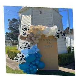 Illuminate Celebrations with Festive Birthday Balloons condition training