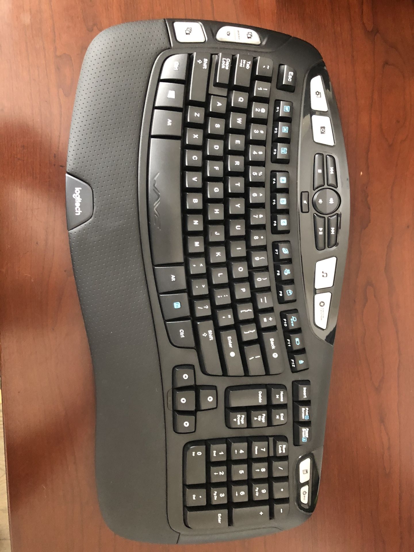 Wireless keyboard and wireless arc touch mouse