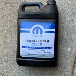 Mopar Antifreeze Concentrate 
