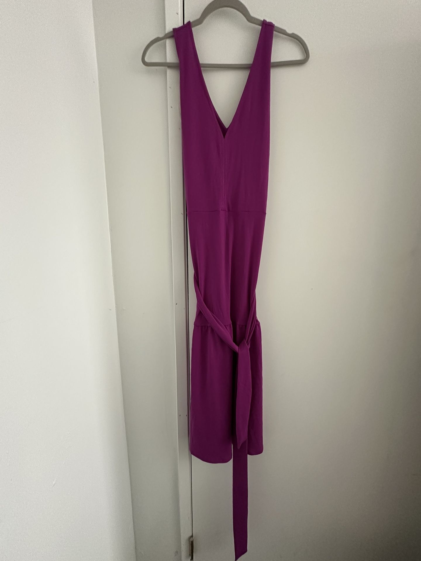 NWT Banana Republic Women's KNIT MIDI DRESS Sz L Barbie Pink Dark Magenta Deep V
