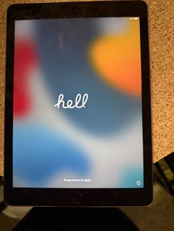 Apple IPad Like New