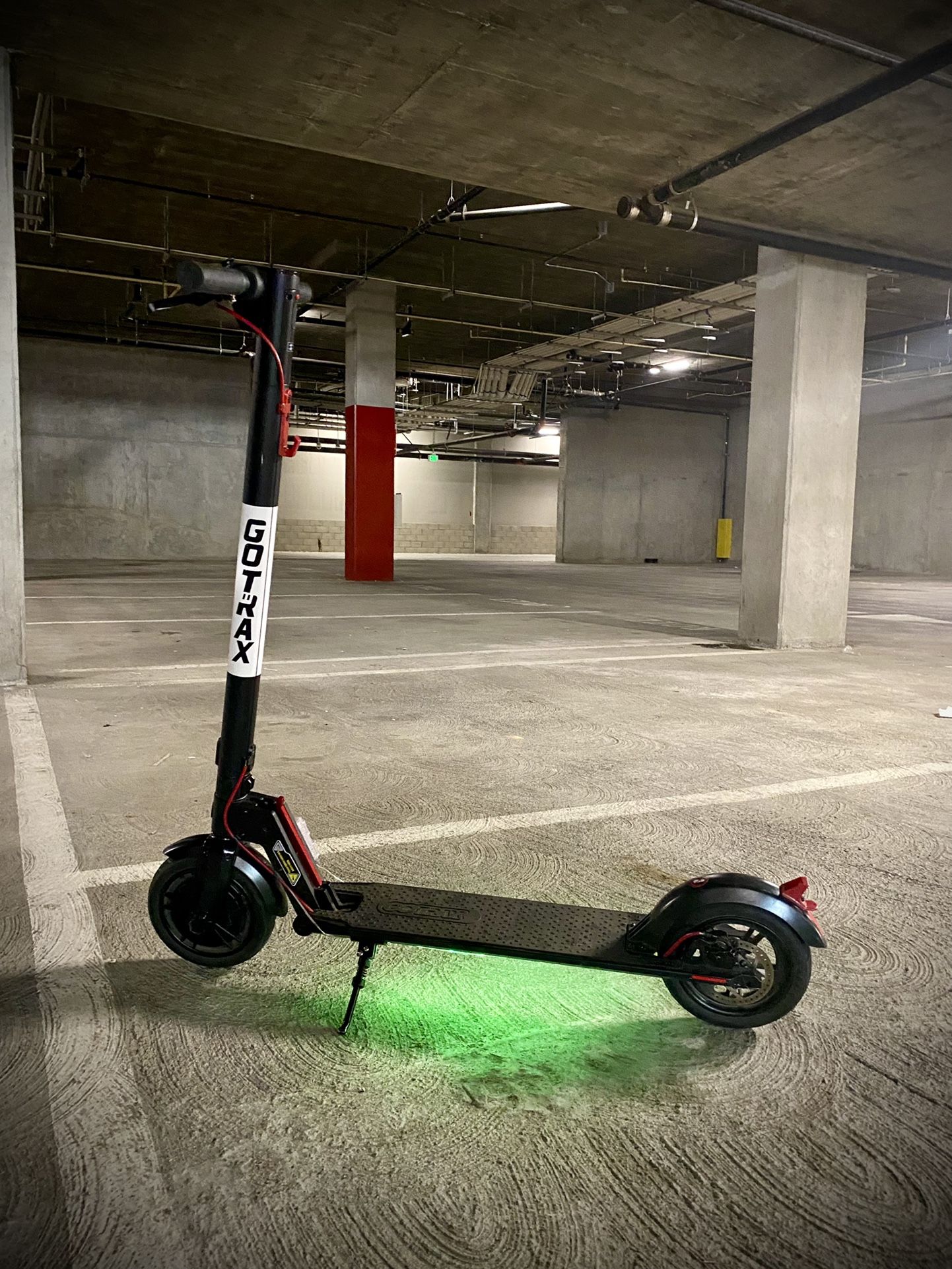 Gotrax Rival commuting electric scooter - 15.5mph with Cruise Control