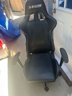 Gaming chair