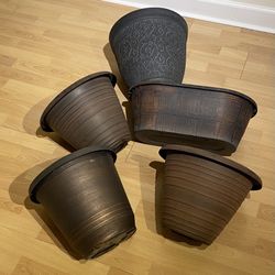 5 Bronze Outdoor Planters Round And Oval Clean No Cracks Ready For Planting
