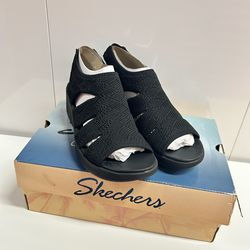 Brand New Skechers Wedge Sandals – Women’s Size 8 – Black